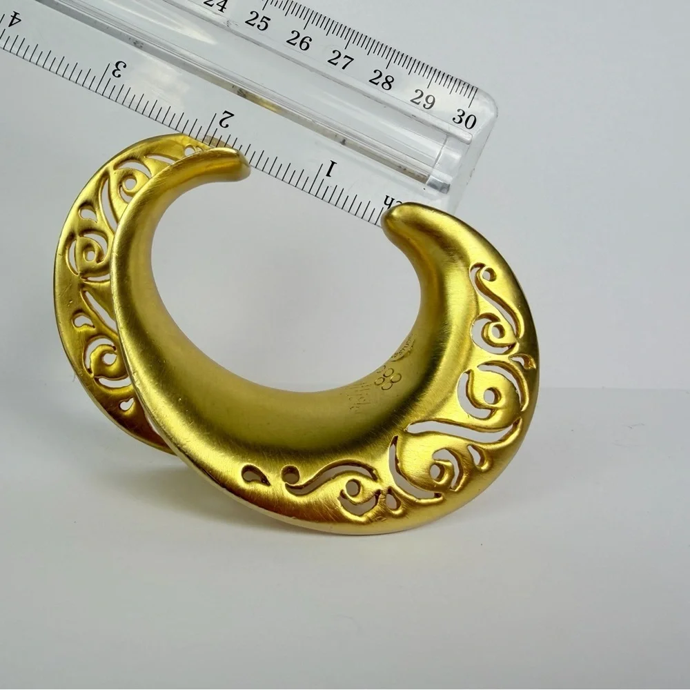Clara Kasavina studio vintage  crescent shape cuff bracelet
